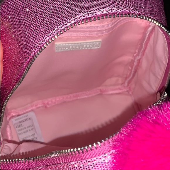 ‼️ SOLD ‼️ Underonesky mini backpack - Picture 5 of 5